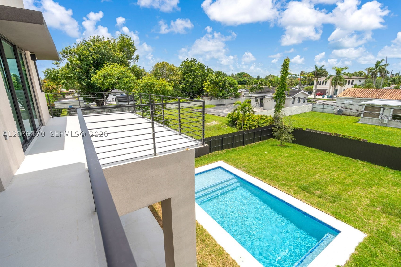 6438 SW 23rd St Miami, FL 33155