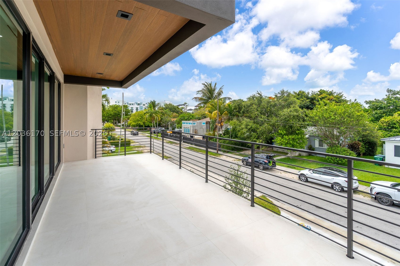 6438 SW 23rd St Miami, FL 33155