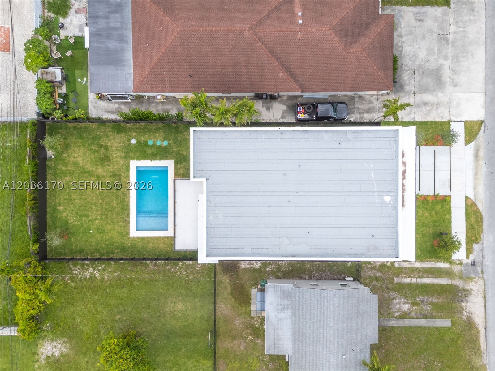 6438 SW 23rd St Miami, FL 33155
