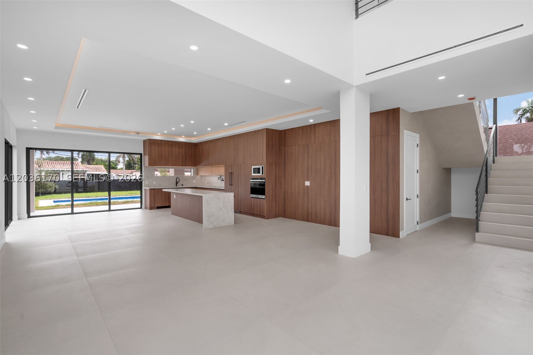 6438 SW 23rd St Miami, FL 33155