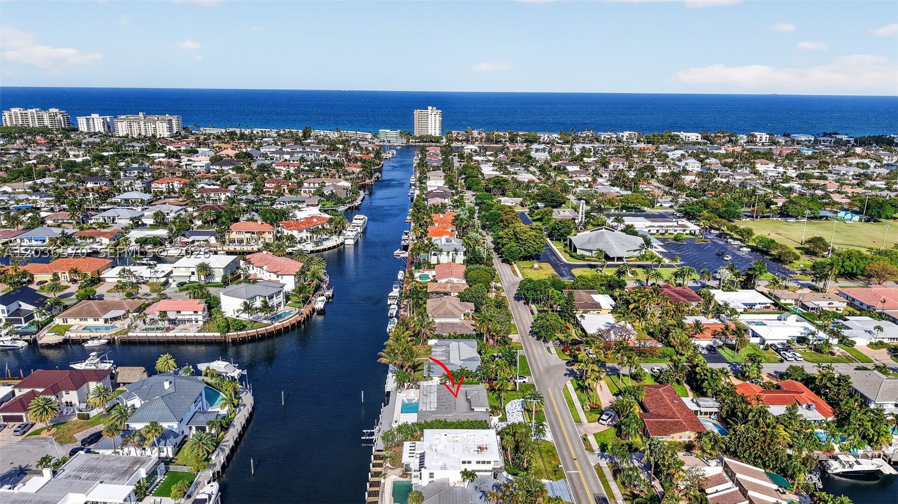 2611 NE 36th St Lighthouse Point, FL 33064