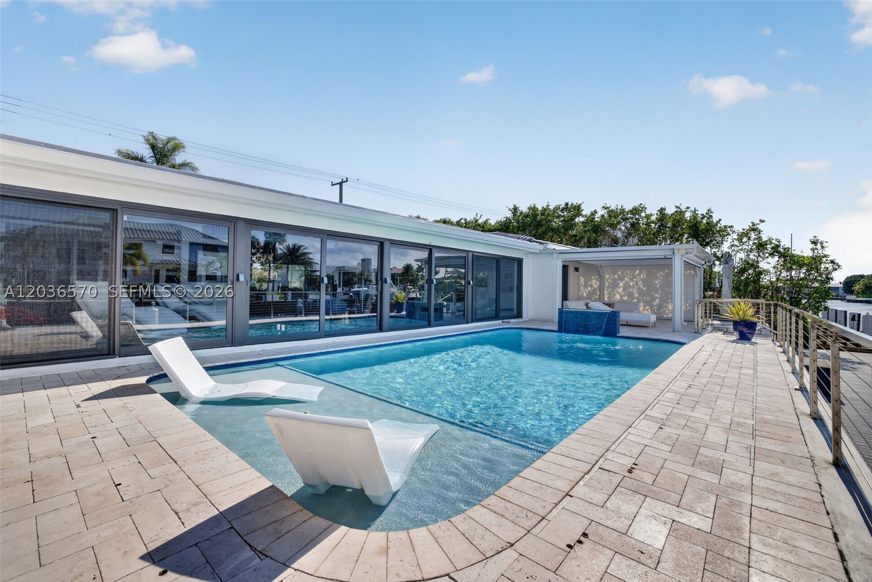 2611 NE 36th St Lighthouse Point, FL 33064