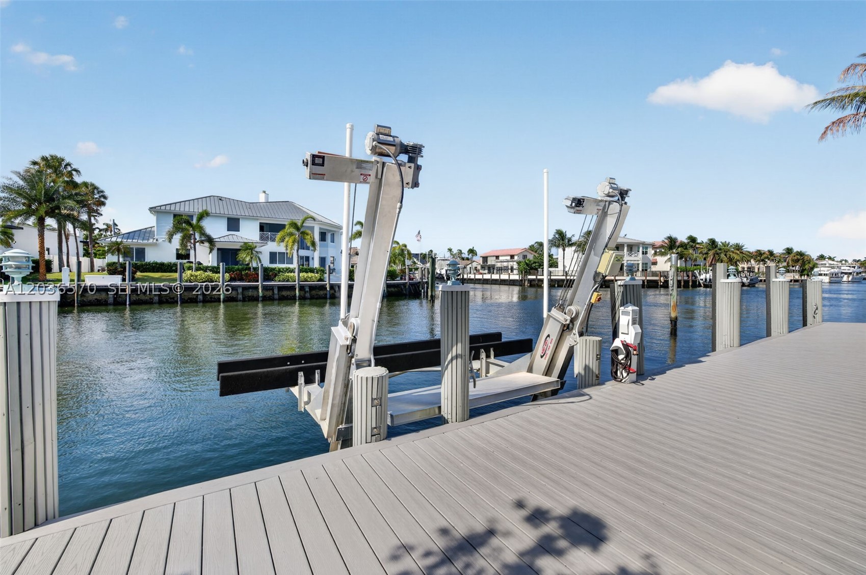 2611 NE 36th St Lighthouse Point, FL 33064