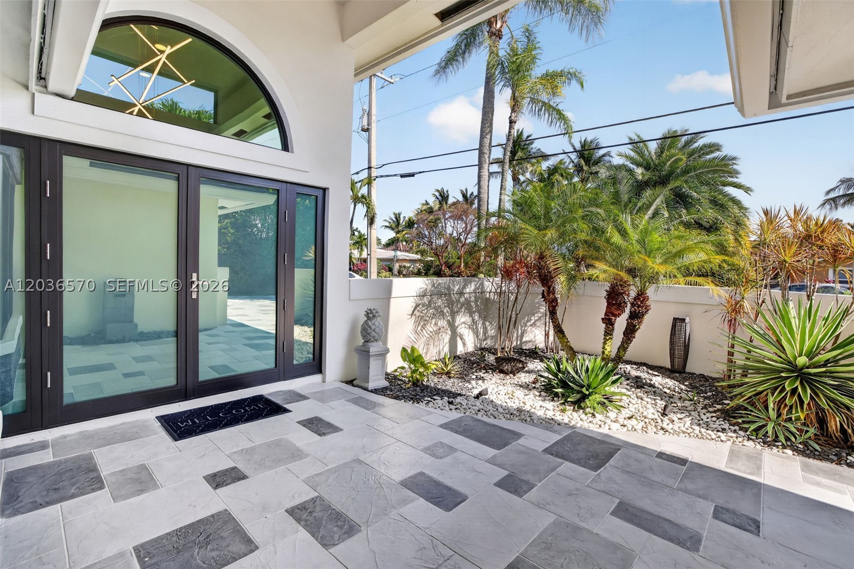 2611 NE 36th St Lighthouse Point, FL 33064