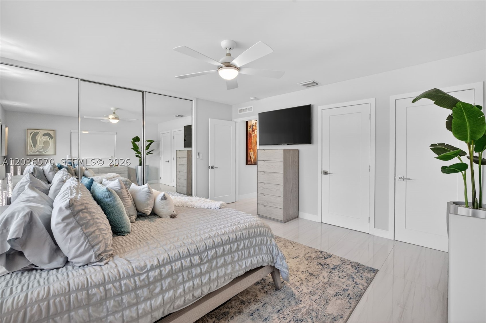 2611 NE 36th St Lighthouse Point, FL 33064