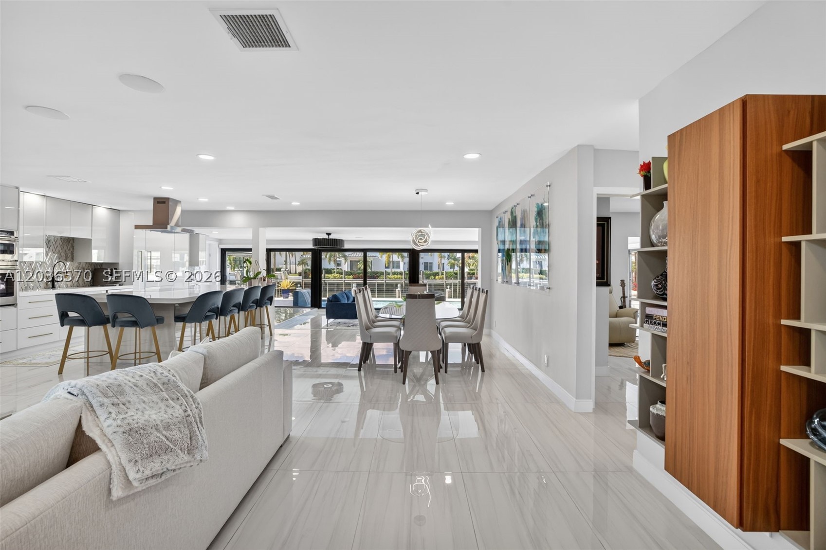 2611 NE 36th St Lighthouse Point, FL 33064