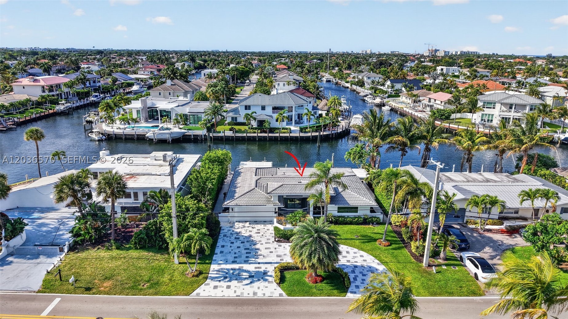 2611 NE 36th St Lighthouse Point, FL 33064