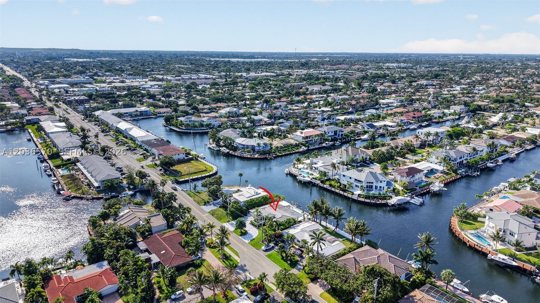 2611 NE 36th St Lighthouse Point, FL 33064