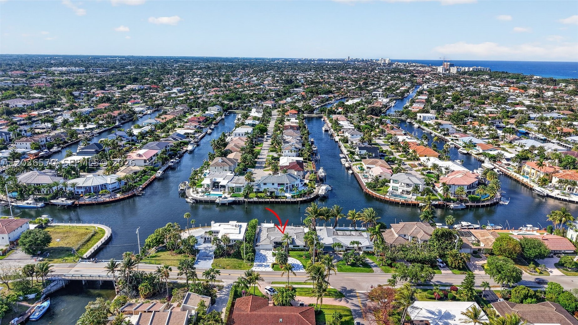2611 NE 36th St Lighthouse Point, FL 33064