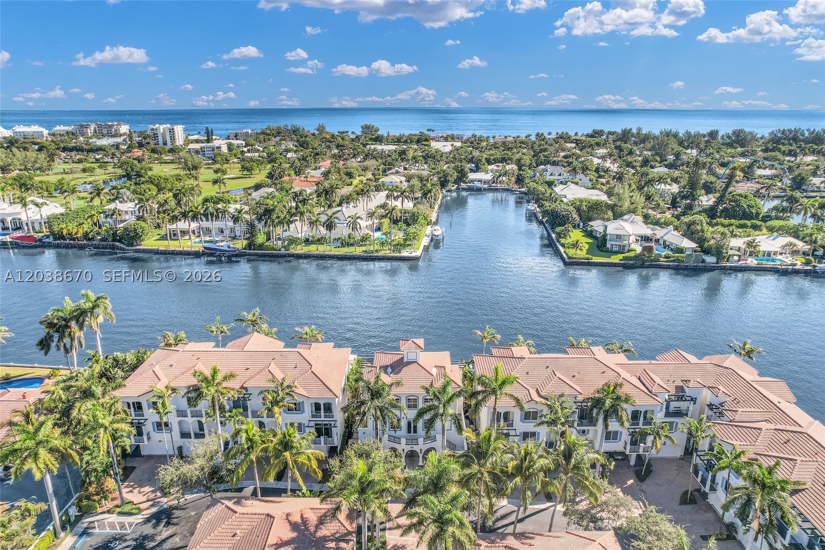3127 Waterside Cir