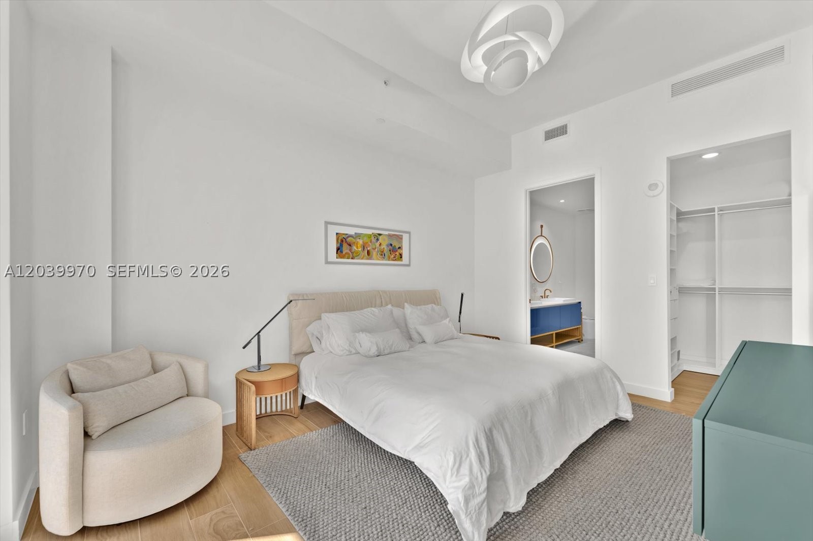 2655 S Bayshore Dr #1206 Miami, FL 33133