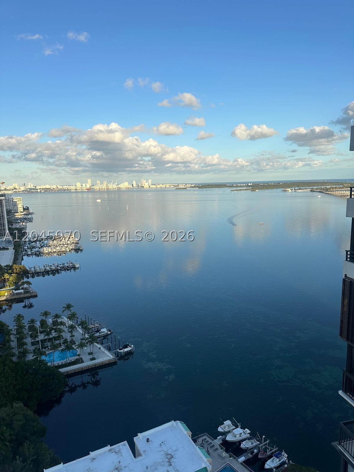image Brickell Bay Club0
