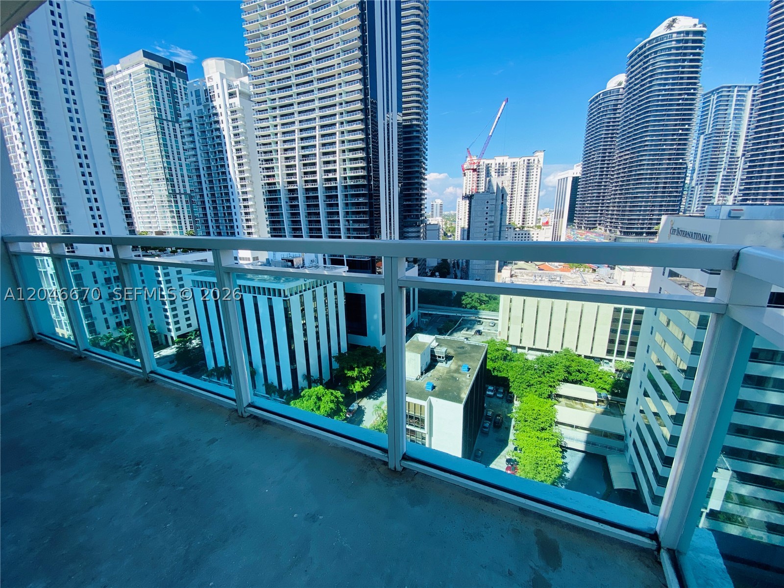 image The Plaza on Brickell West17