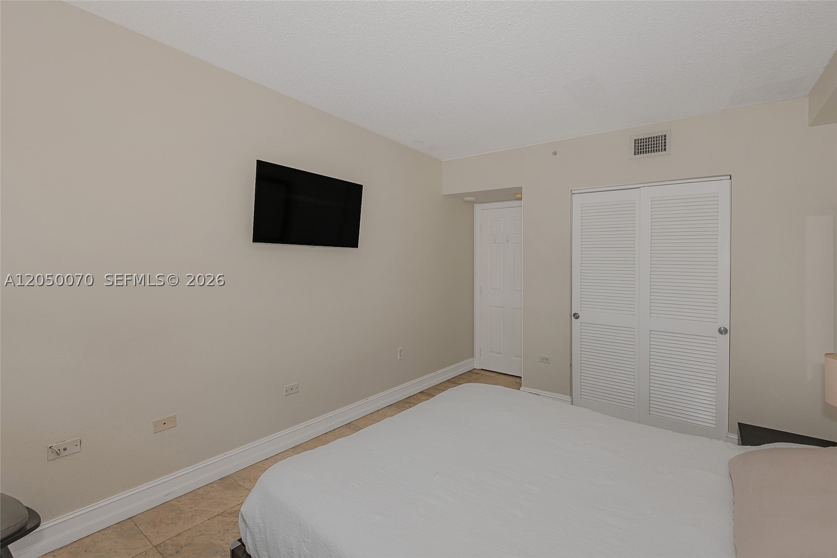 1500 Bay Rd #116S Miami Beach, FL 33139