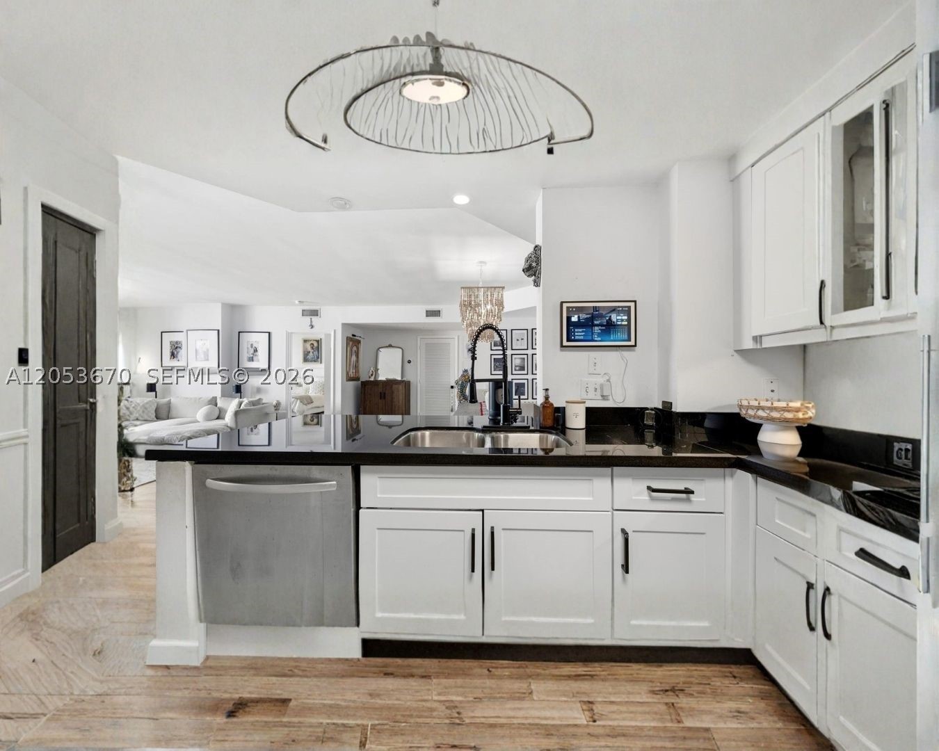 701 Brickell Key Blvd #1106 Miami, FL 33131