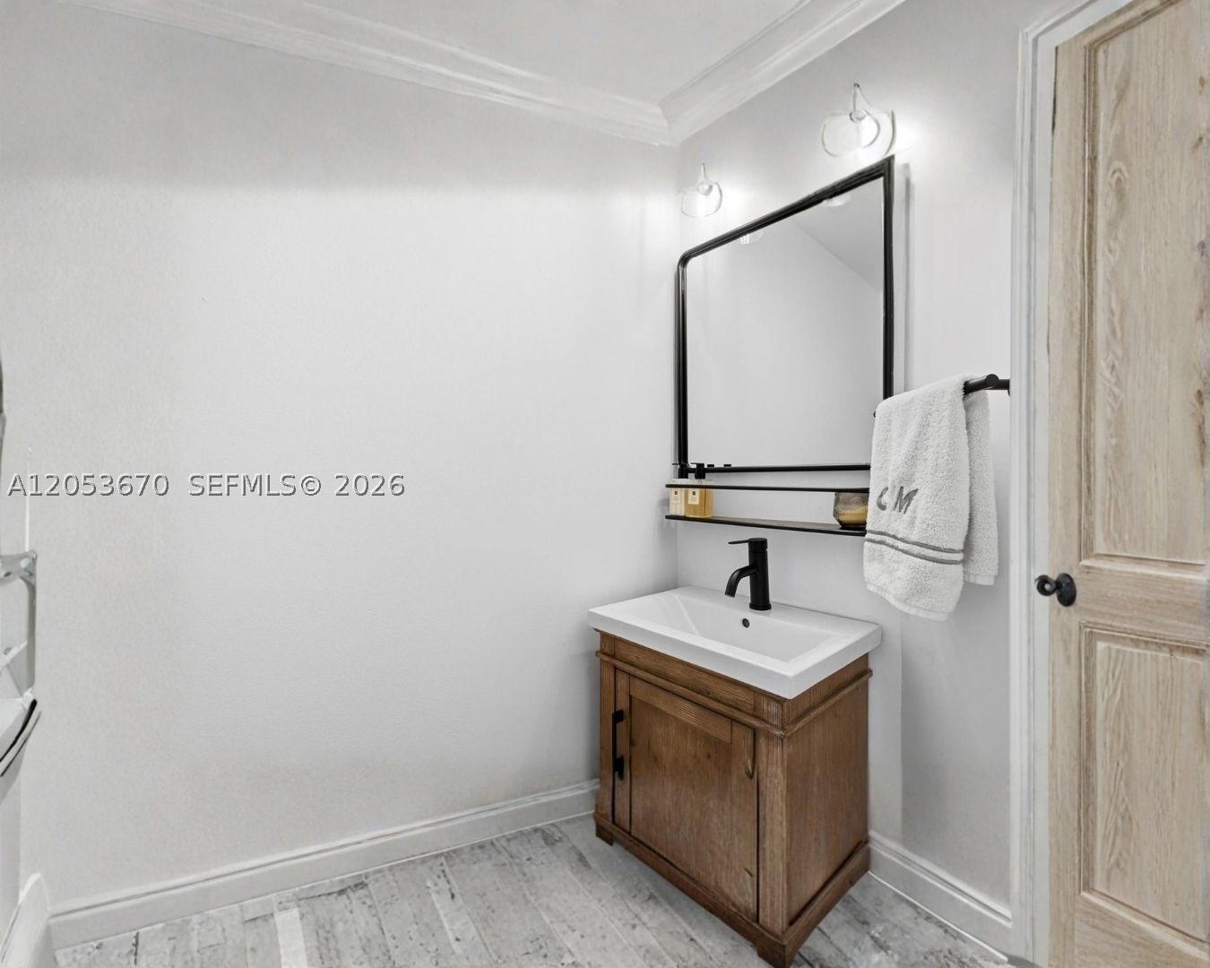 701 Brickell Key Blvd #1106 Miami, FL 33131