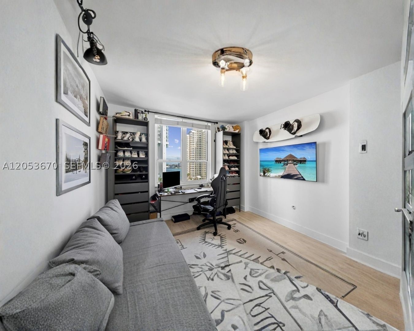 701 Brickell Key Blvd #1106 Miami, FL 33131