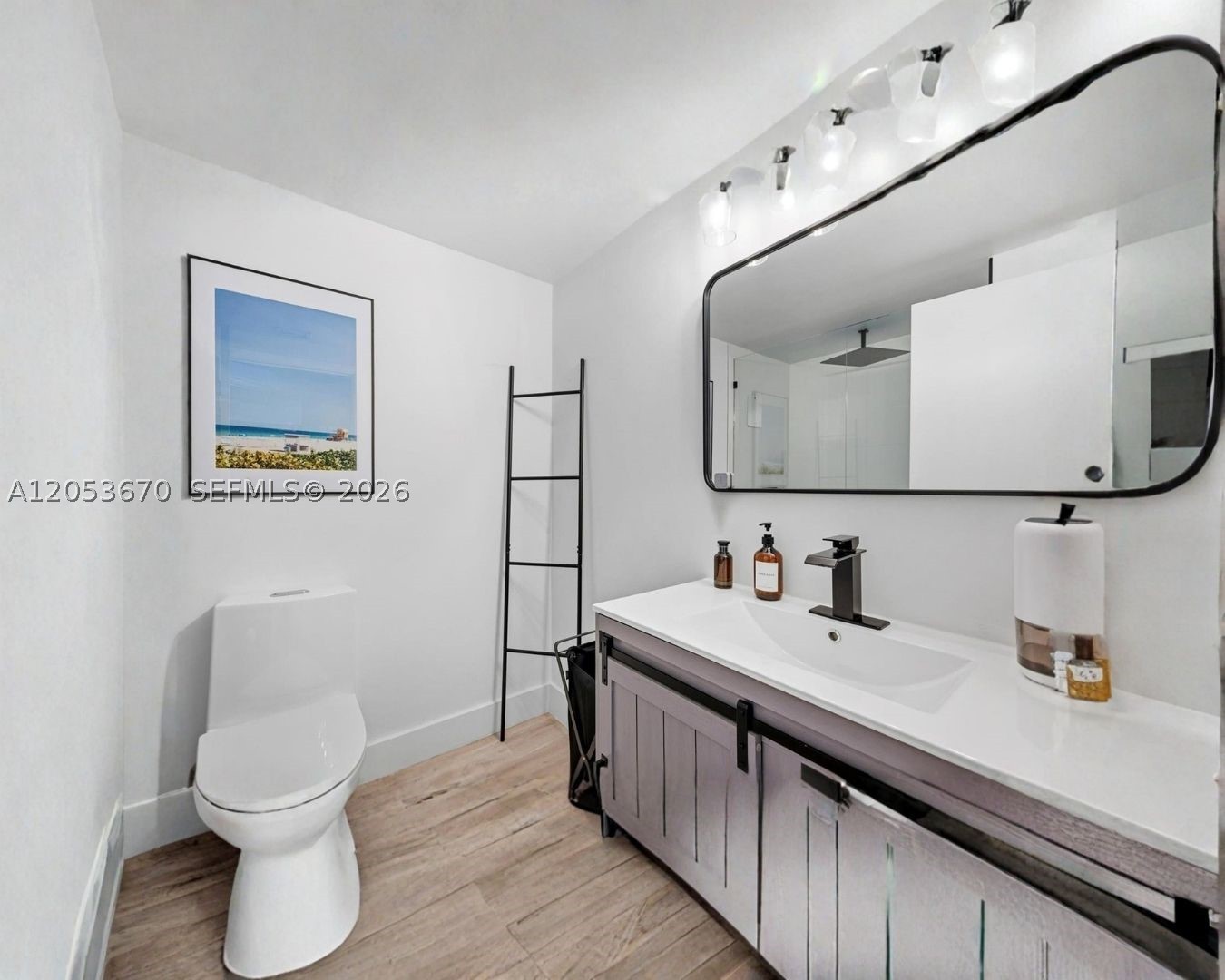 701 Brickell Key Blvd #1106 Miami, FL 33131