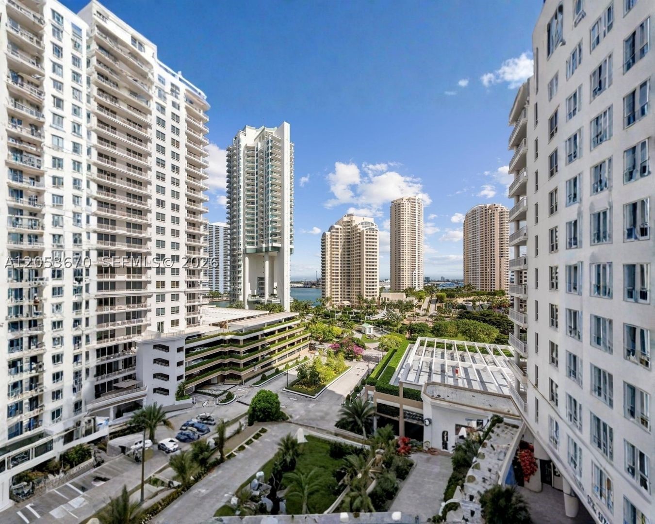 701 Brickell Key Blvd #1106 Miami, FL 33131