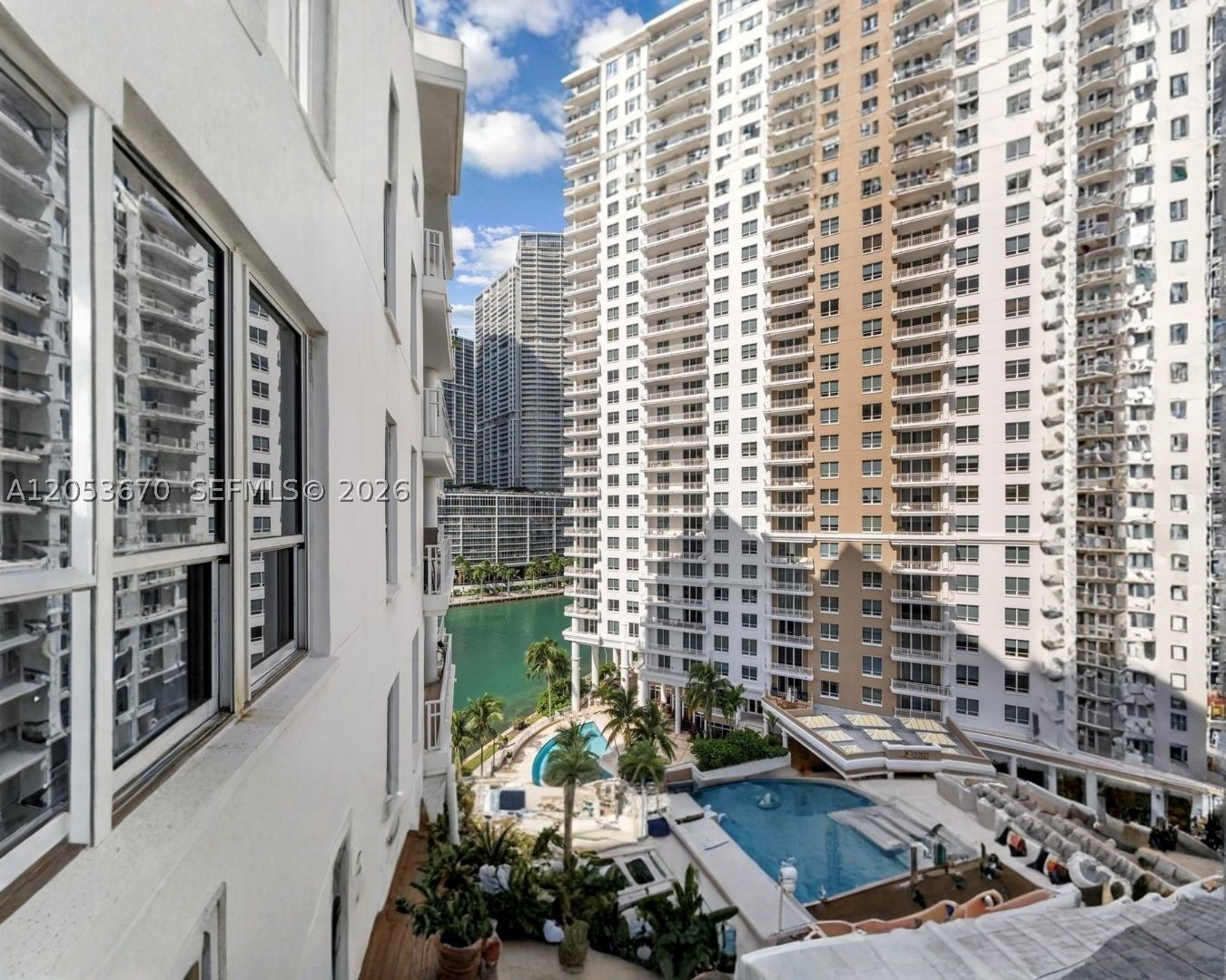 701 Brickell Key Blvd #1106 Miami, FL 33131