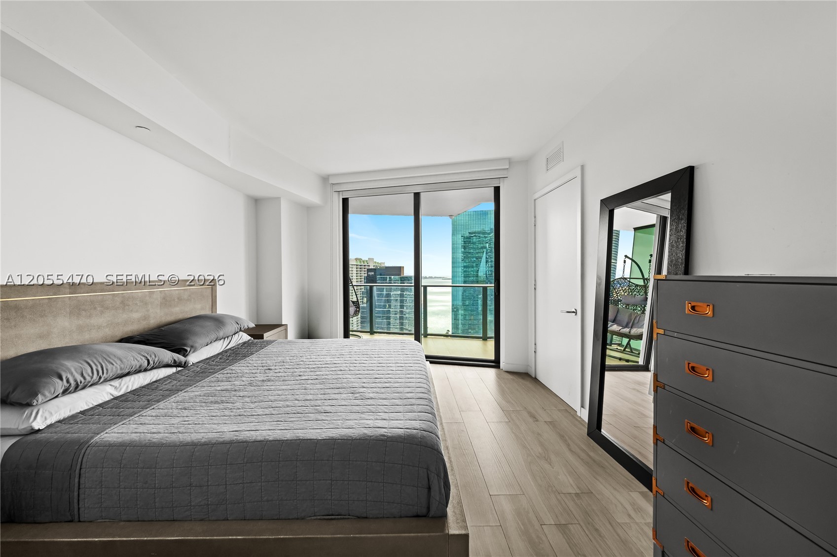 1300 S Miami Ave #3303 Miami, FL 33130