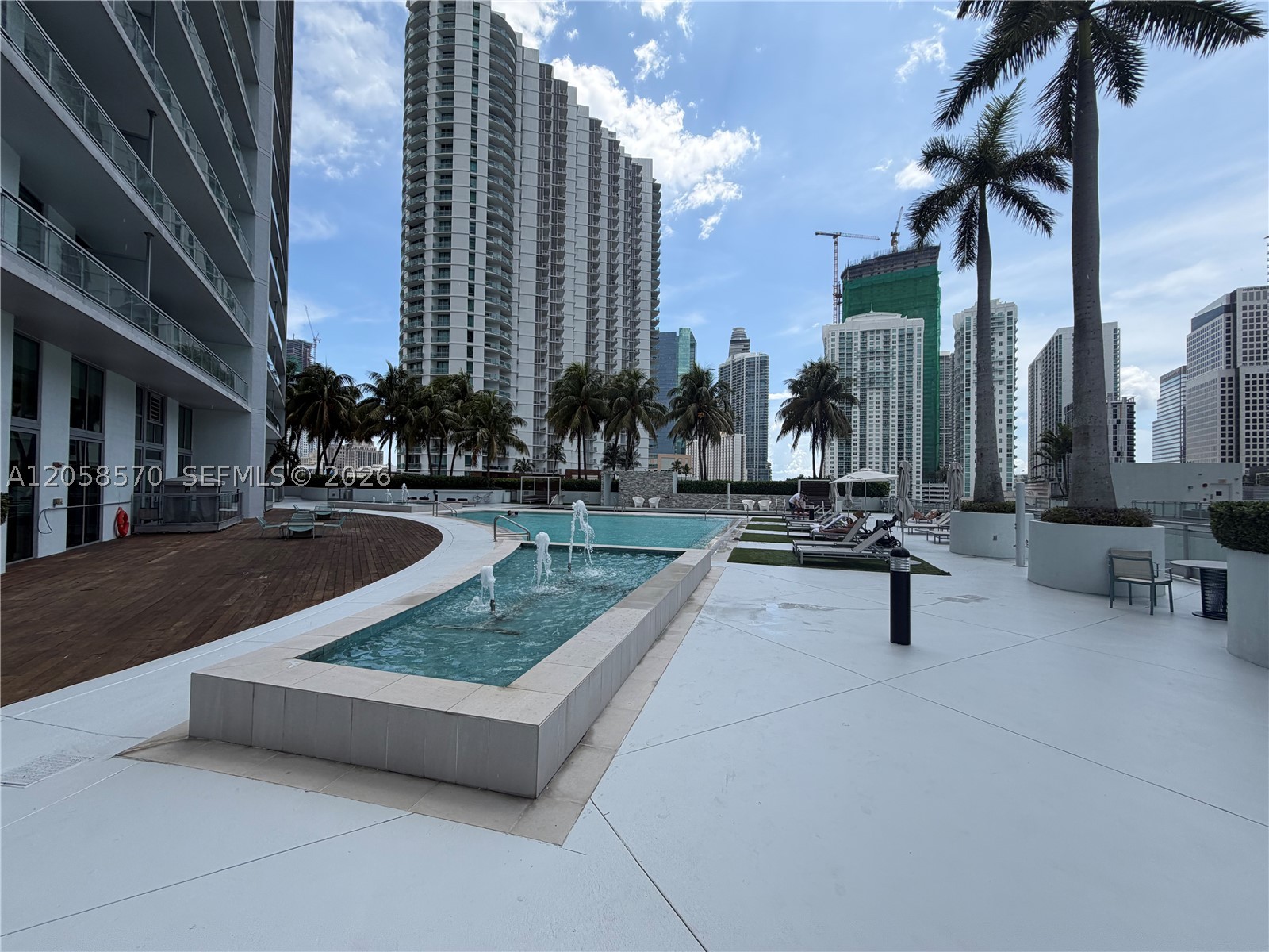 image The Ivy at Riverfront21