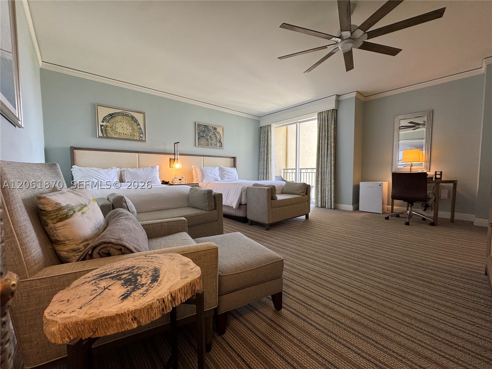 455 Grand Bay Dr #717 Key Biscayne, FL 33149