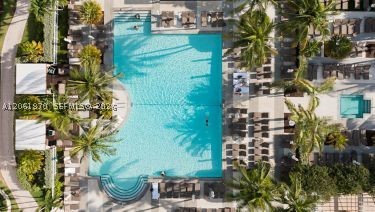 455 Grand Bay Dr #717 Key Biscayne, FL 33149