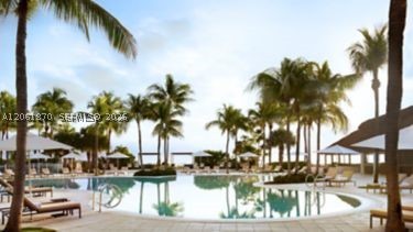 455 Grand Bay Dr #717 Key Biscayne, FL 33149