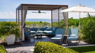 455 Grand Bay Dr #717 Key Biscayne, FL 33149