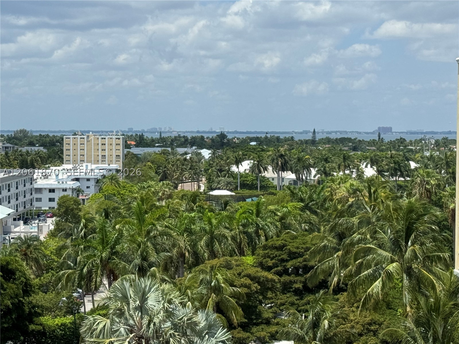 455 Grand Bay Dr #717 Key Biscayne, FL 33149