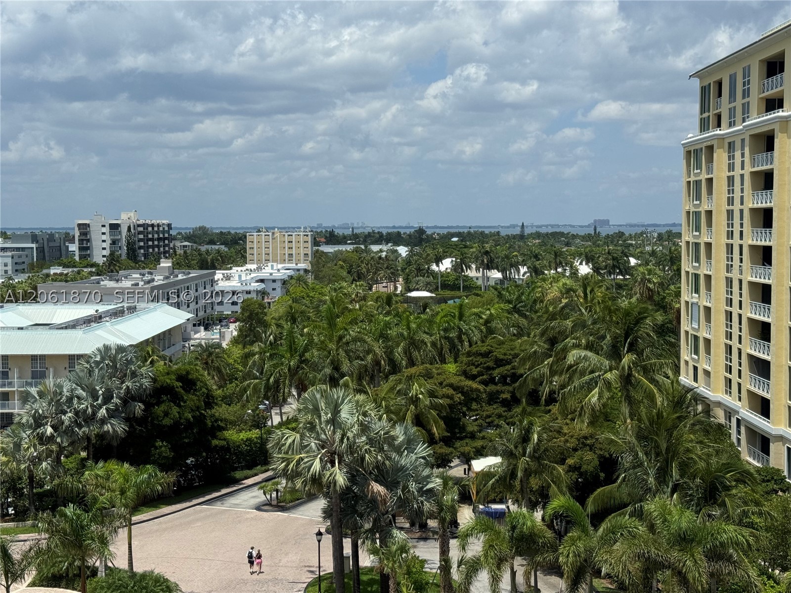 455 Grand Bay Dr #717 Key Biscayne, FL 33149