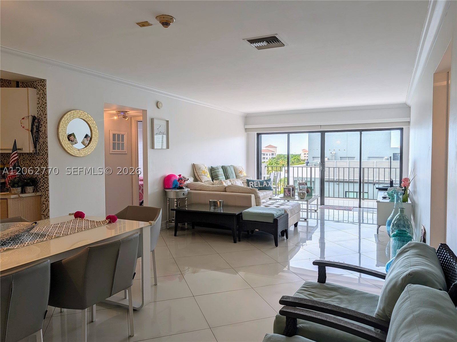 575 Crandon Blvd #706 Key Biscayne, FL 33149