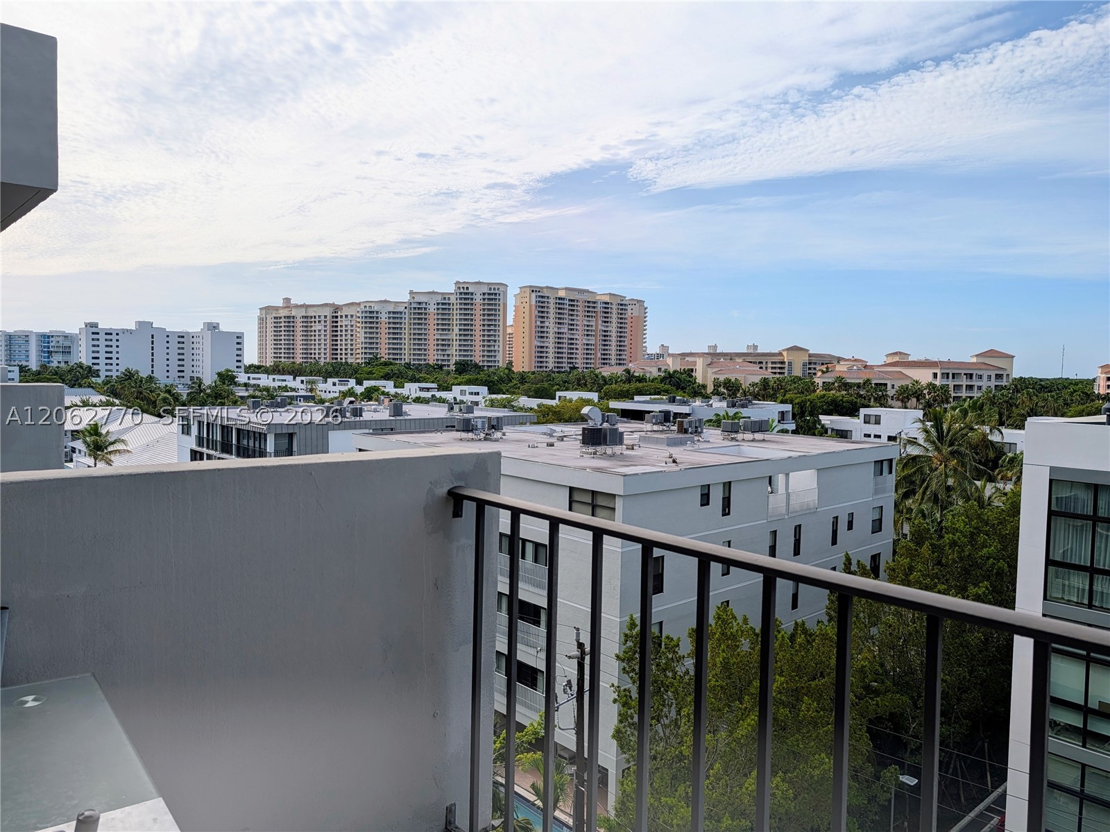 575 Crandon Blvd #706 Key Biscayne, FL 33149