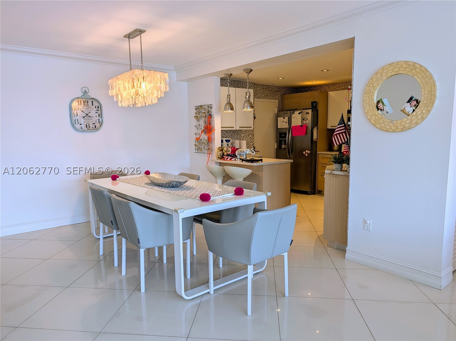 575 Crandon Blvd #706 Key Biscayne, FL 33149