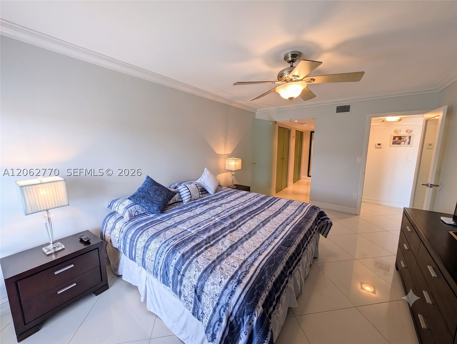 575 Crandon Blvd #706 Key Biscayne, FL 33149