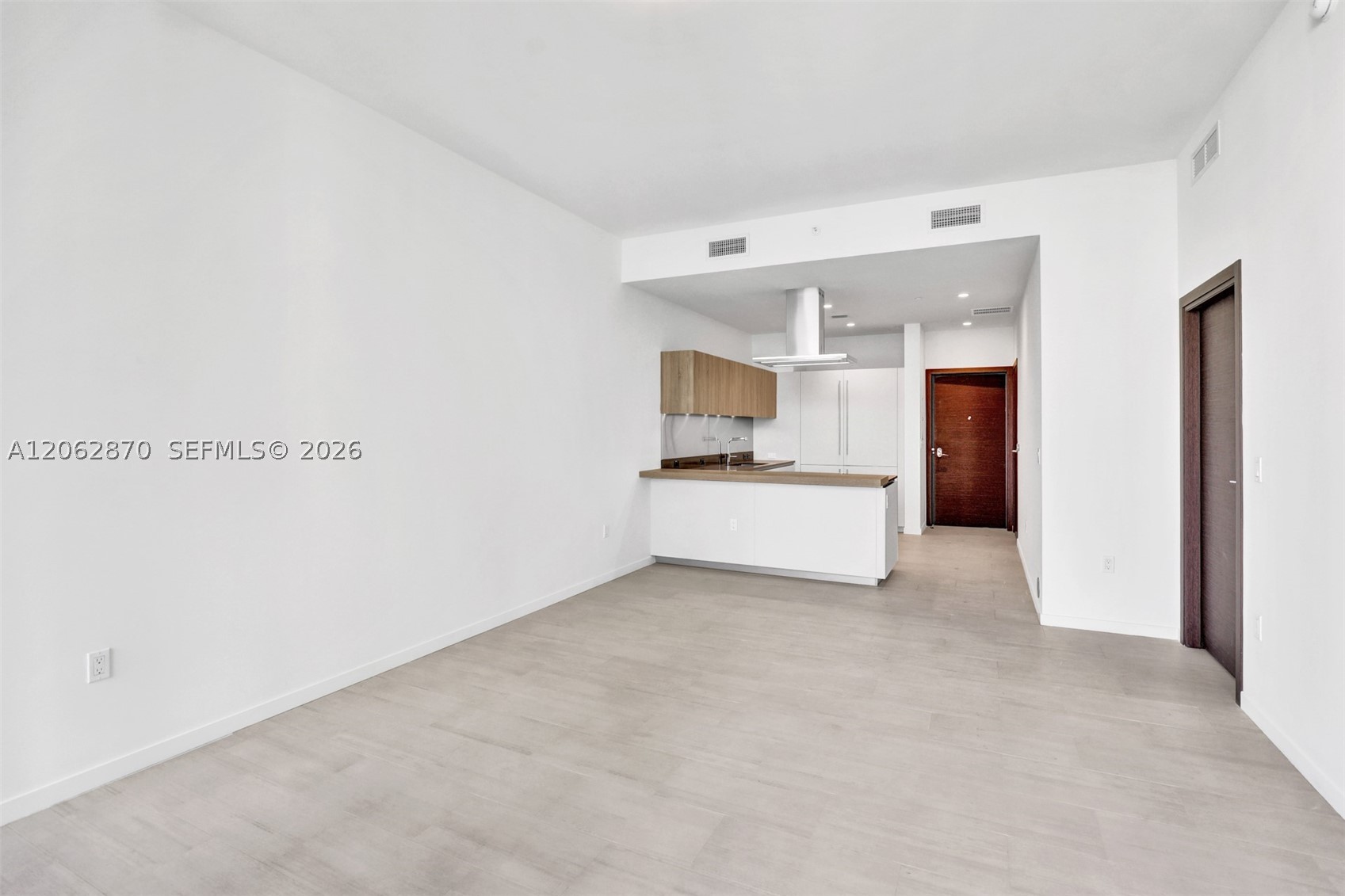 image Brickell Flatiron14