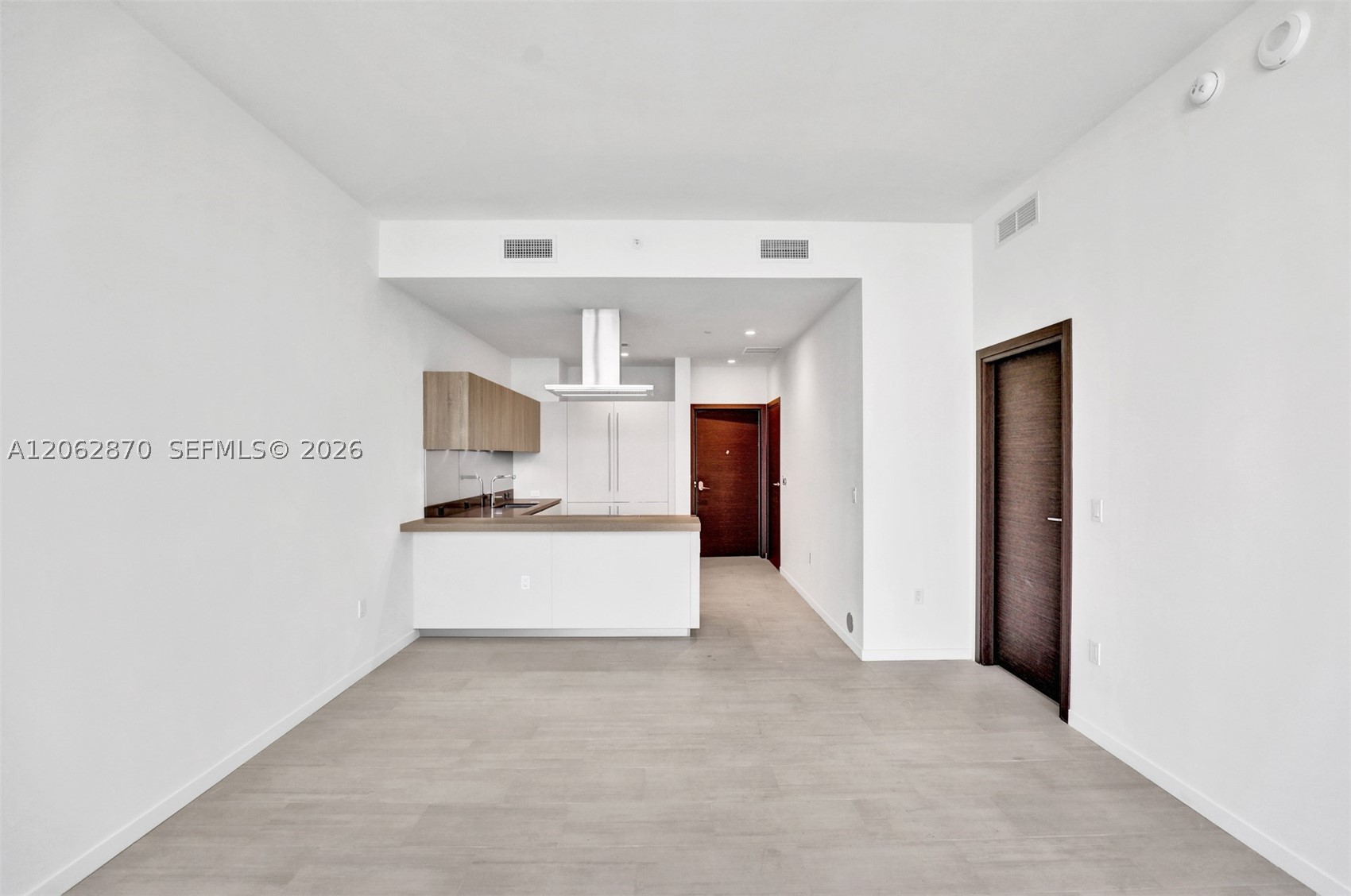image Brickell Flatiron15