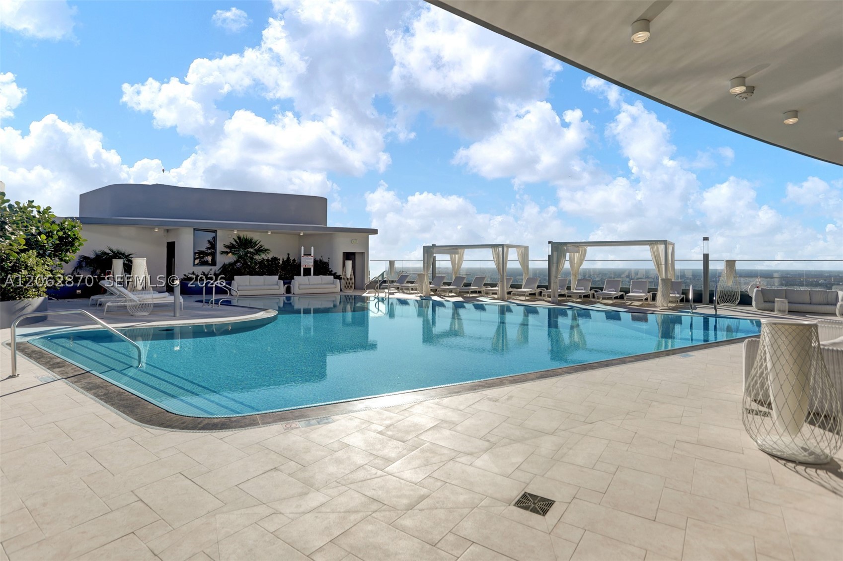 image Brickell Flatiron20