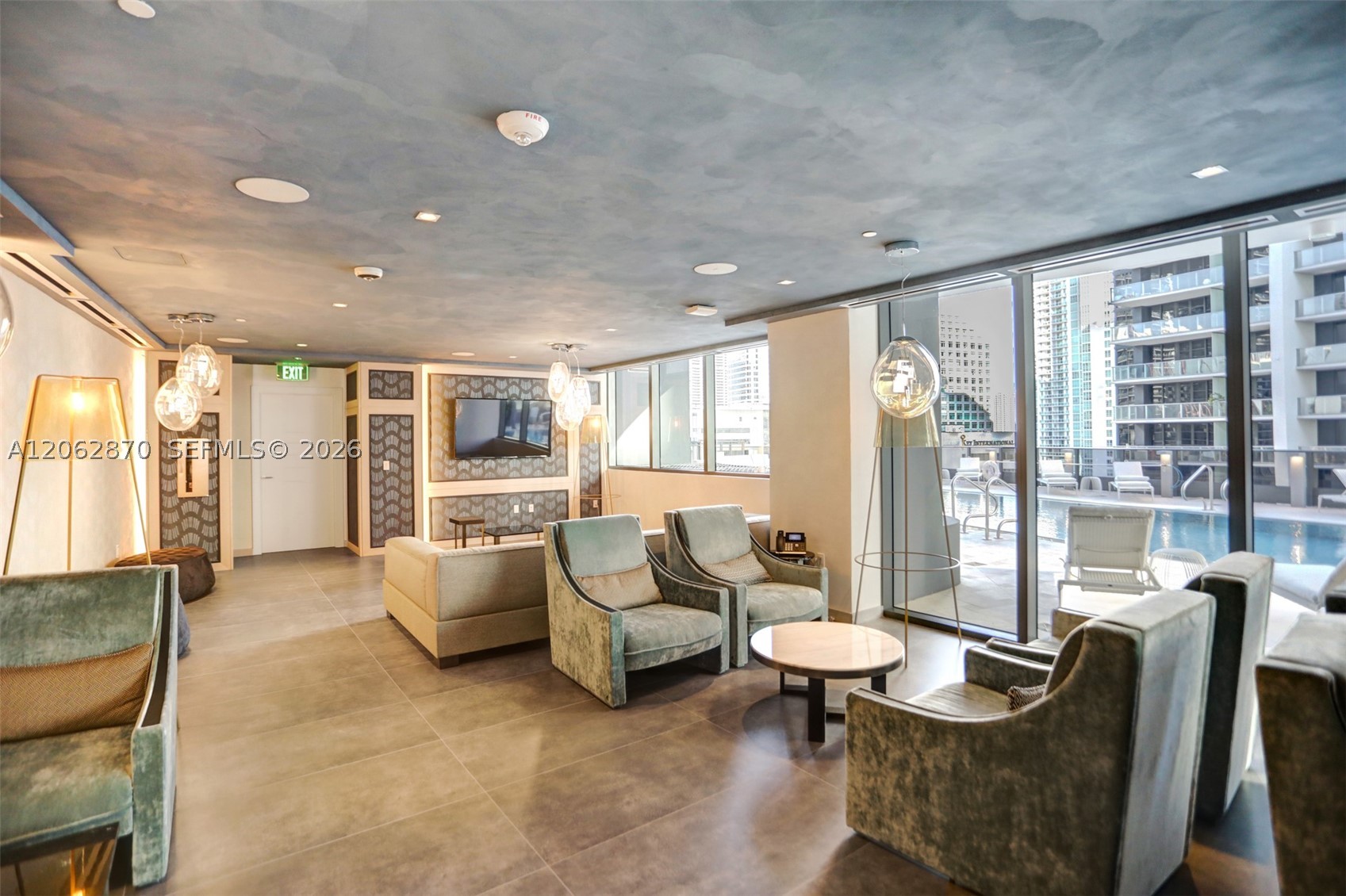 image Brickell Flatiron34