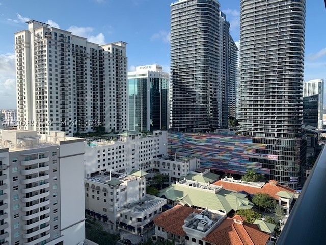 image Brickell Flatiron49