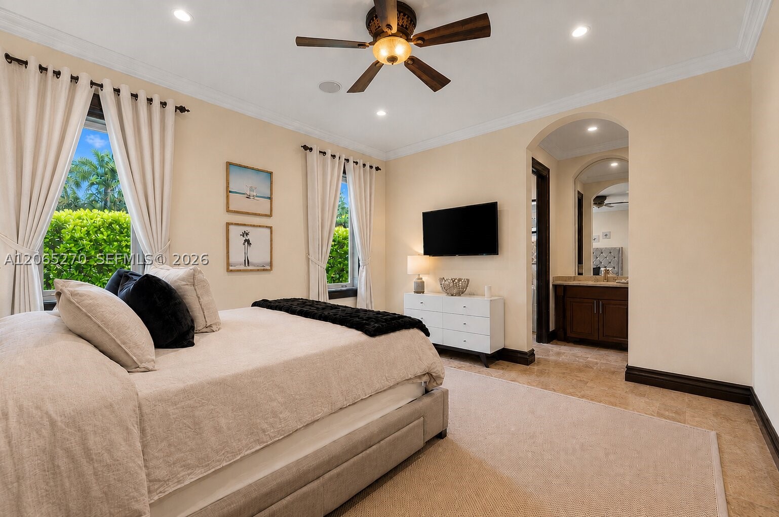 9245 SW 93rd Ave Miami, FL 33176