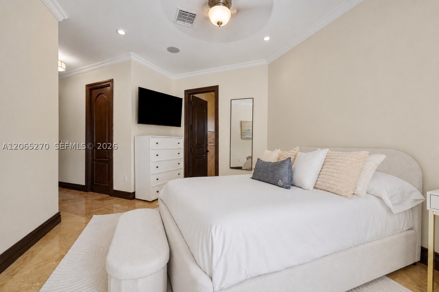 9245 SW 93rd Ave Miami, FL 33176
