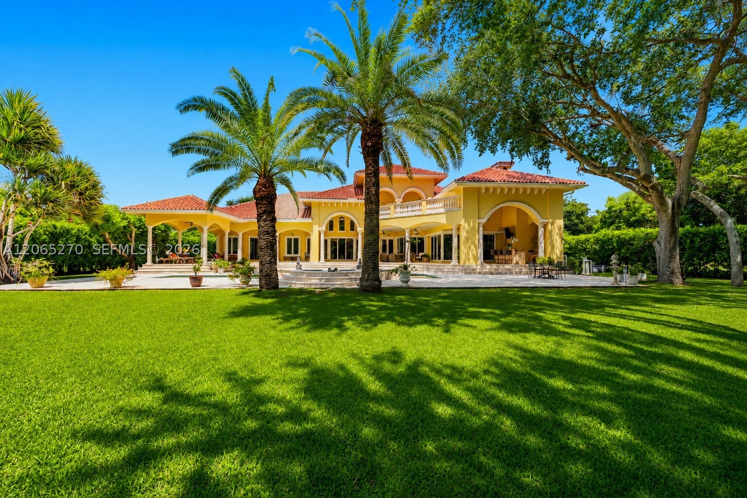 9245 SW 93rd Ave Miami, FL 33176
