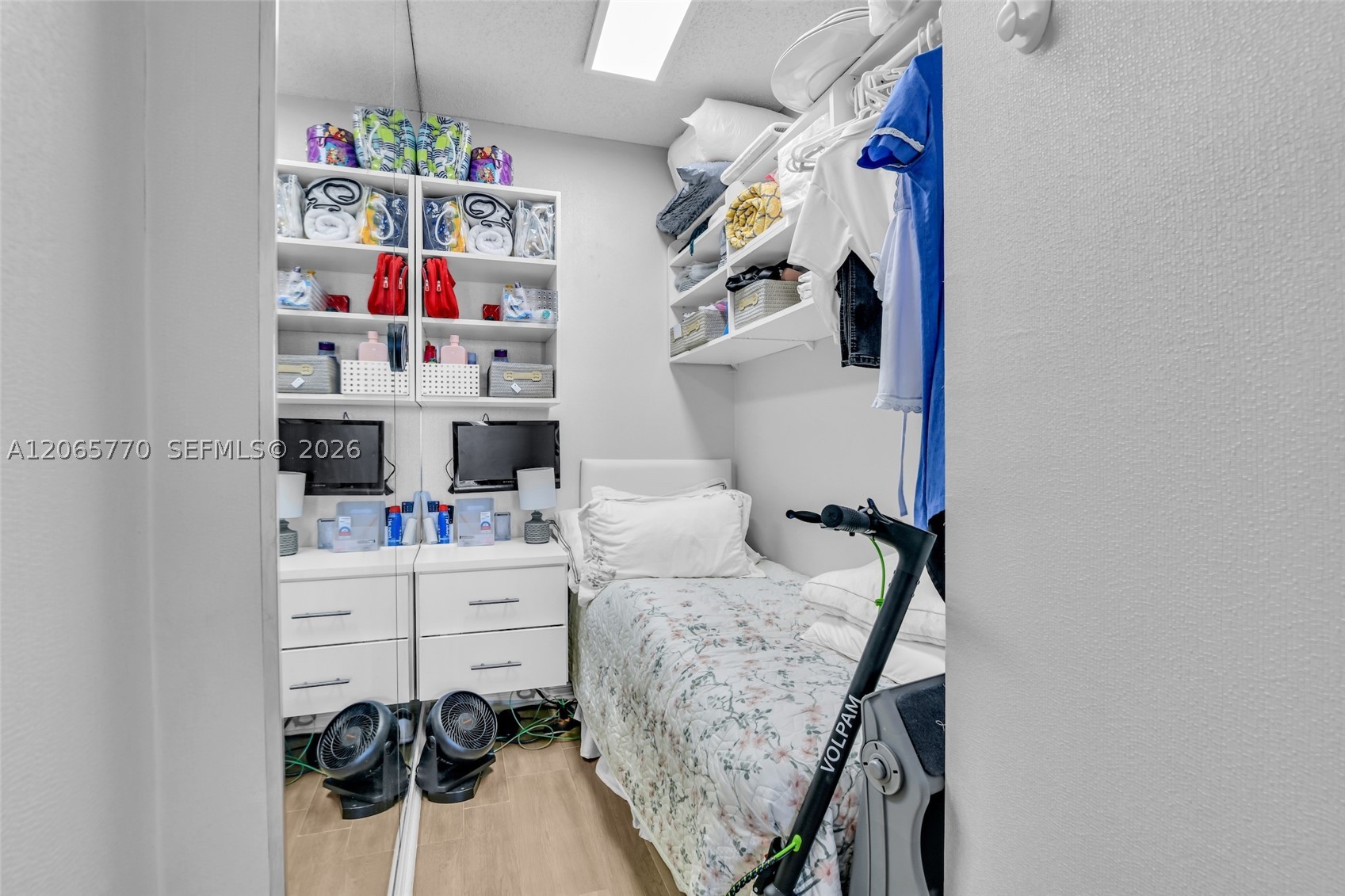 2000 Island Blvd #2006 Aventura, FL 33160