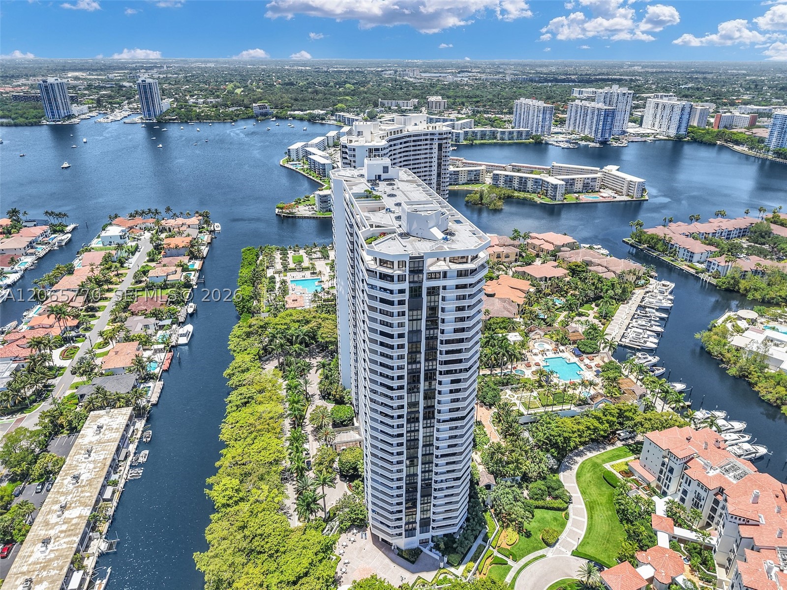 2000 Island Blvd #2006 Aventura, FL 33160