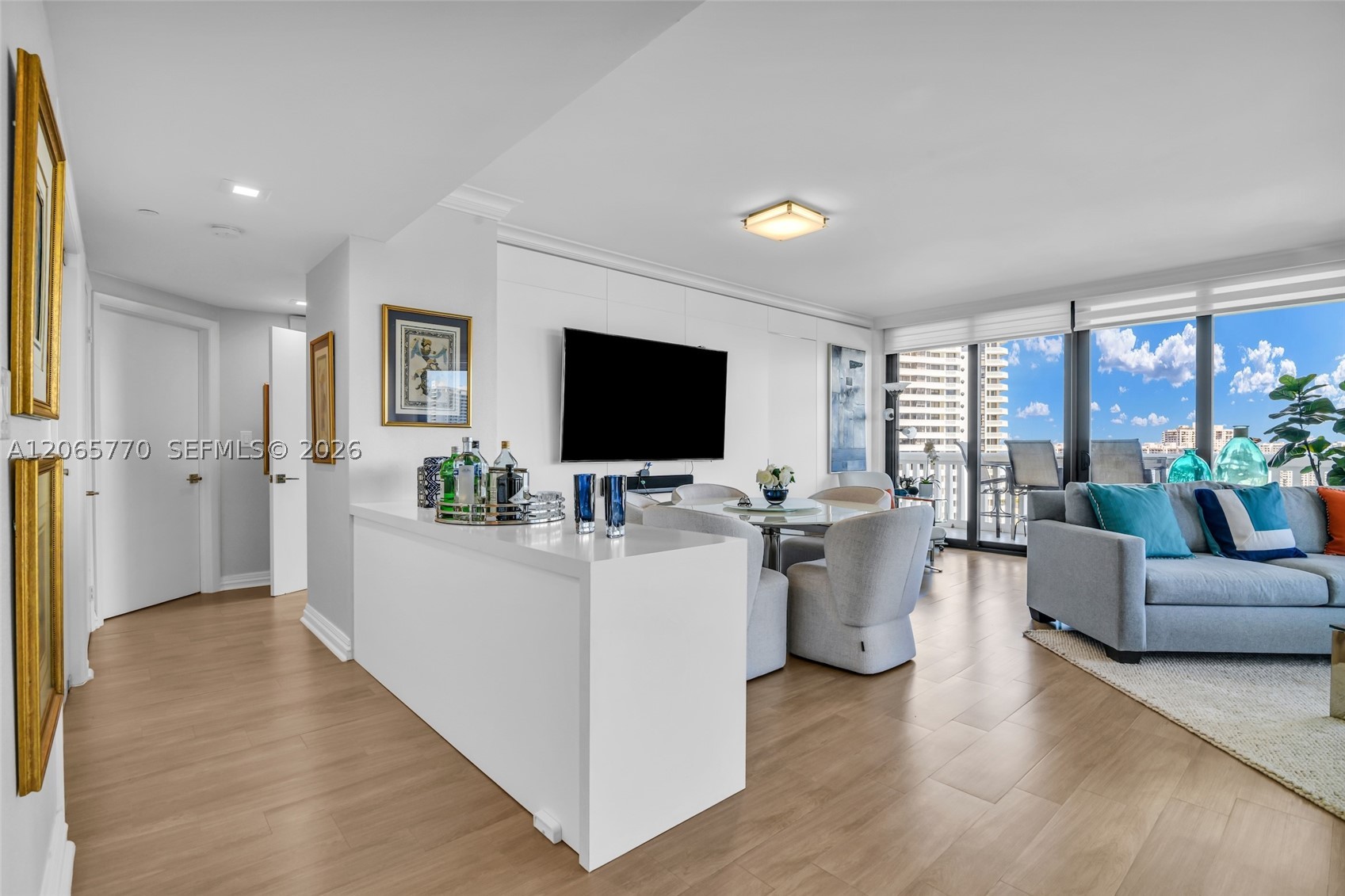 2000 Island Blvd #2006 Aventura, FL 33160