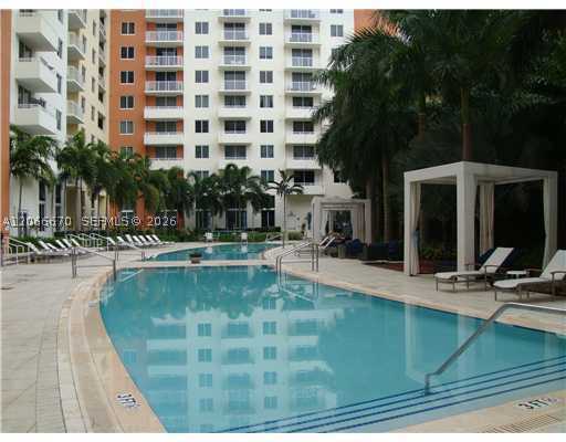 image The Venture at Aventura14