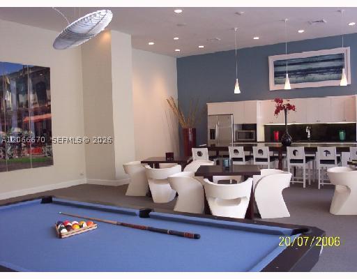 image The Venture at Aventura18