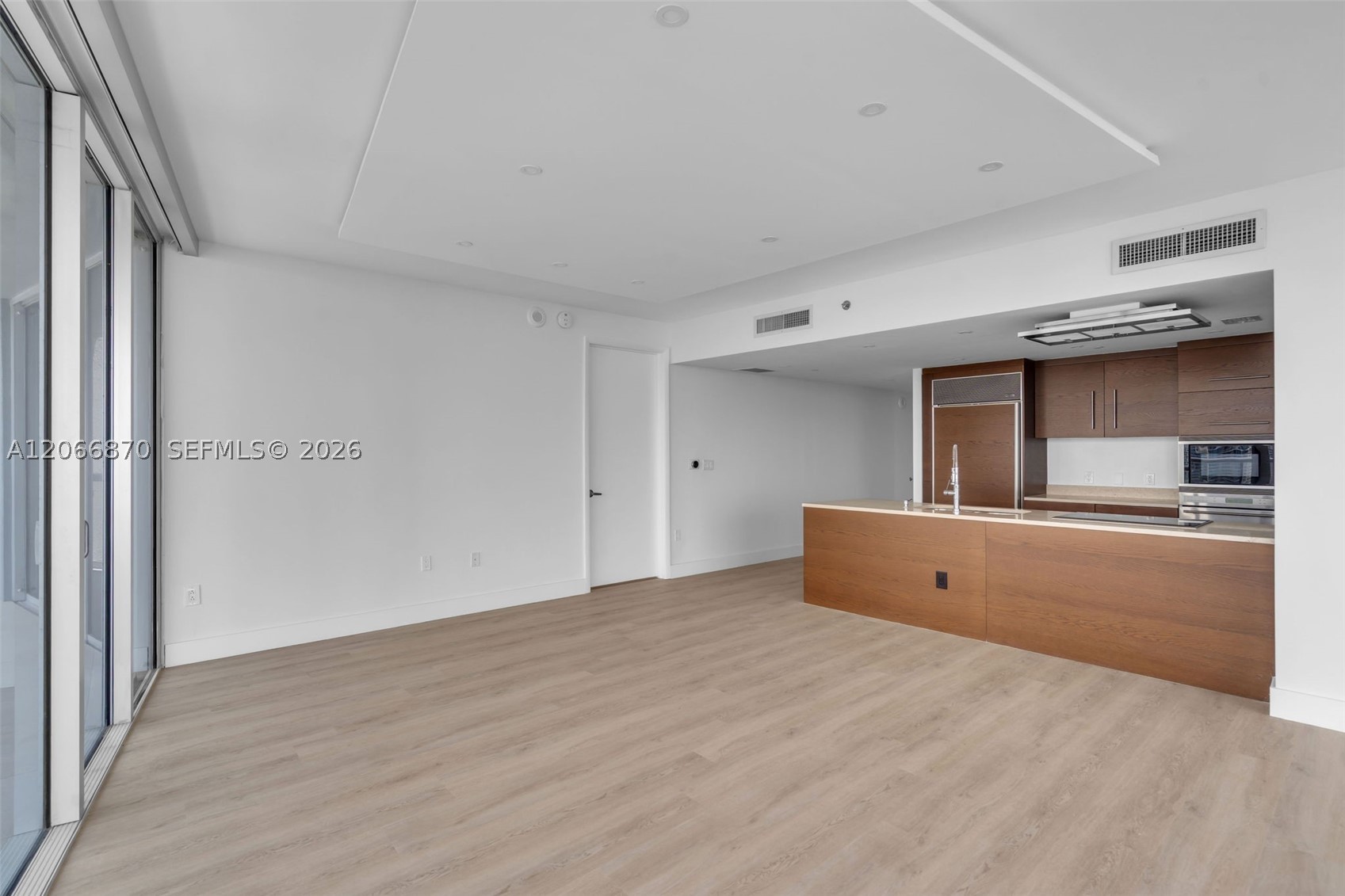 image Icon Brickell II10
